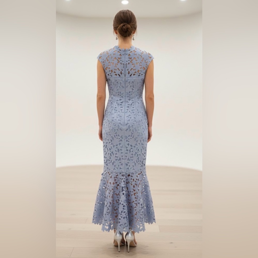 Chic Light Blue Lace Evening Gown - Picture 2 of 2